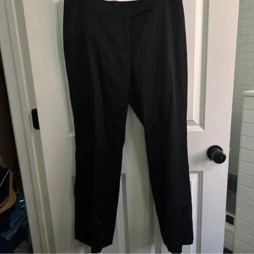 EUC Ann Taylor LOFT black “Marisa” pants. Straight leg. 9” rise. Flat front.Sz 6 - Picture 3 of 12